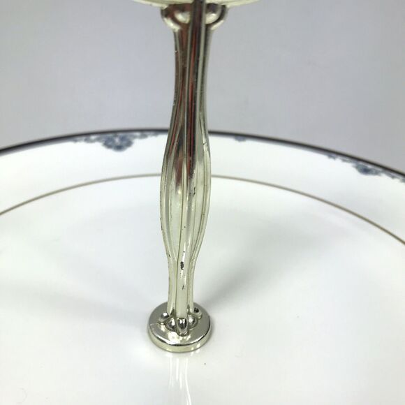 1985 Royal Doulton Princeton Serving Plate Tray Metal Handle White Blue Gold - Picture 7 of 9